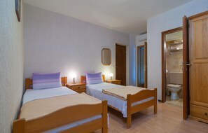 2 habitaciones, wifi gratis y ropa de cama 