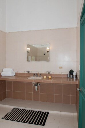 Shower, towels, soap, shampoo