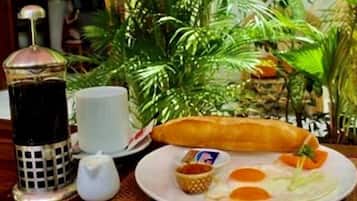 Daily English breakfast for a fee