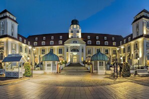 Exterior - Apartment summer wind - app. 1 - 1. Row on the beach and sea (Binz)