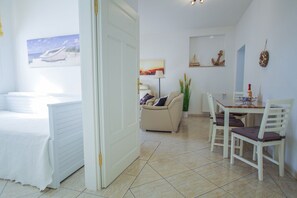 2 bedrooms, in-room safe, iron/ironing board, free WiFi - Apartment summer wind - app. 1 - 1. Row on the beach and sea (Binz)