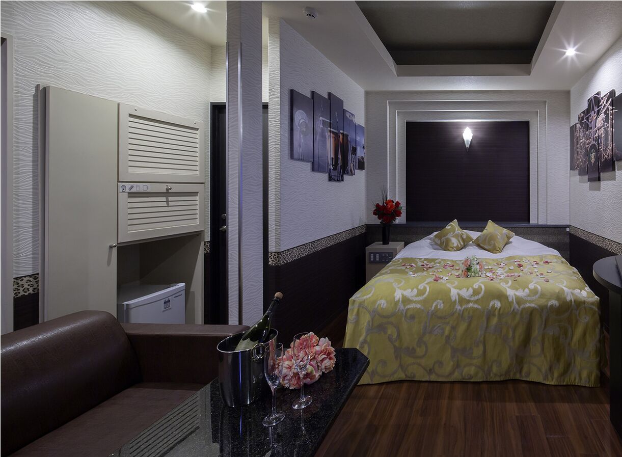 economy double room, non smoking | down duvets, blackout curtains, soundproofing, free wifi