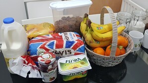 Daily continental breakfast for a fee - New City Lodge (London)