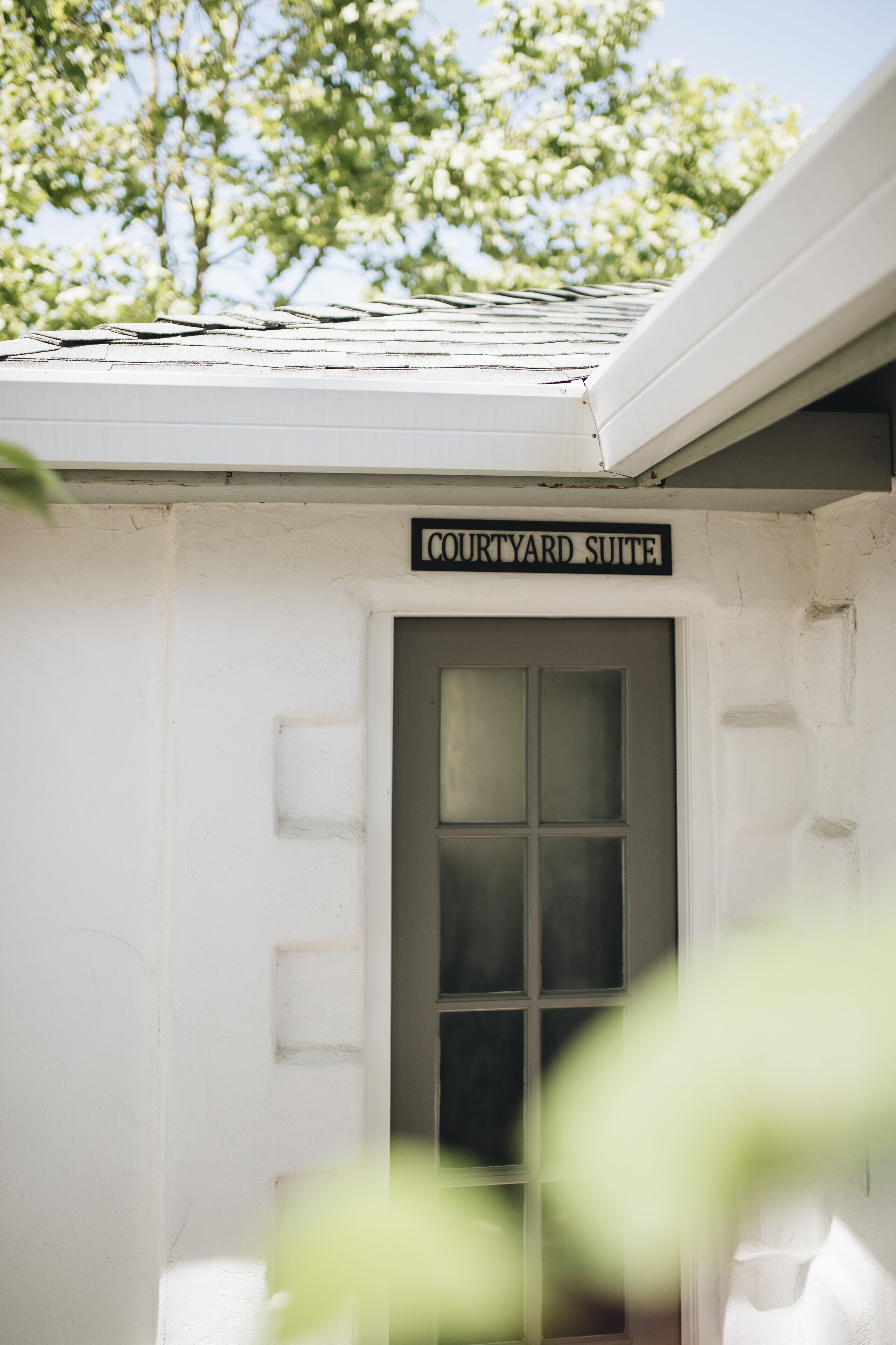 traditional room | terrace/patio