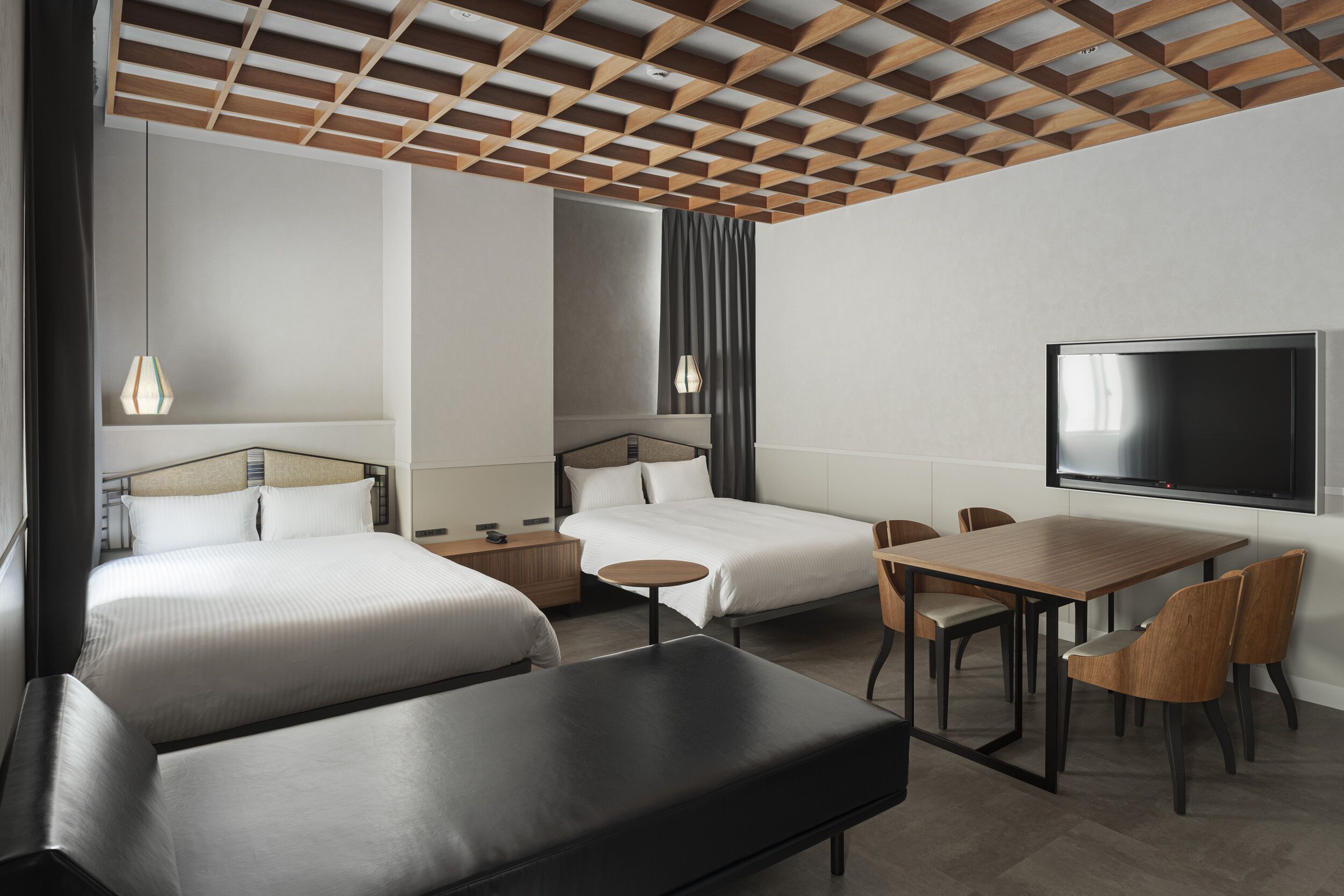 Condominium Flat | In-room safe, desk, blackout drapes, soundproofing