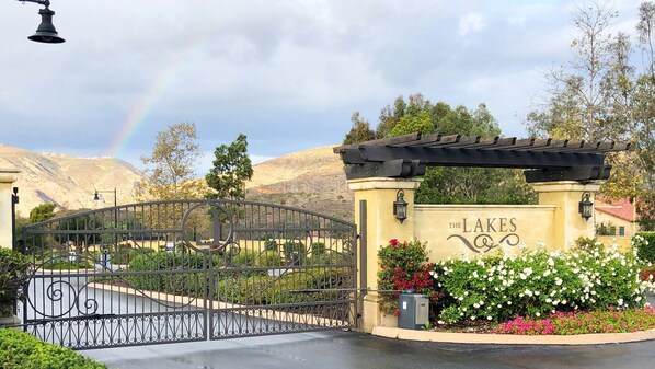 Property grounds - Spectacular Private Villa at Gated Community Near Rancho Santa Fe (San Diego)