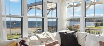 The Salty Cribb - Private oceanfront vacation home just minutes from Lunenburg