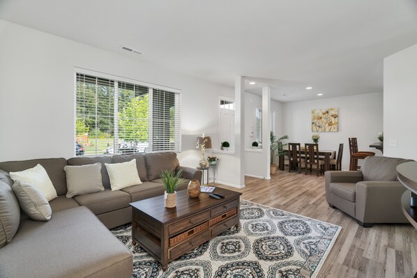 Smart TV, fireplace, video games, DVD player