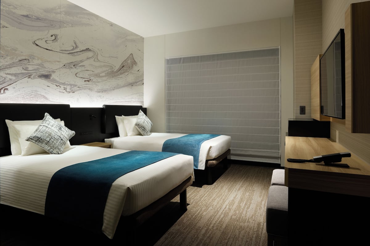 Accessible , 2 beds, Non Smoking | In-room safe, free WiFi, bed sheets
