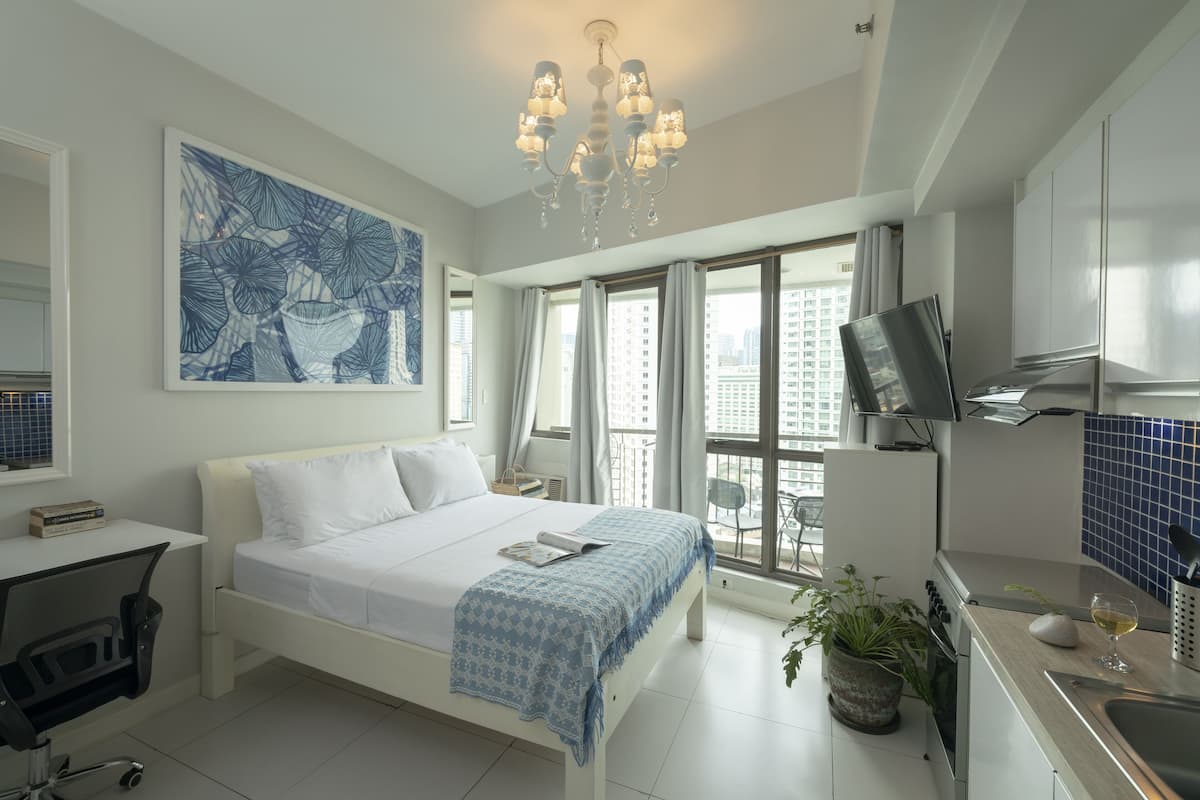 1 bedroom, iron/ironing board, free WiFi, bed sheets