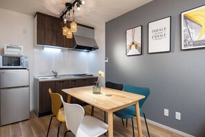 Executive House | 6 bedrooms, individually decorated, individually furnished - Waraku (Osaka)