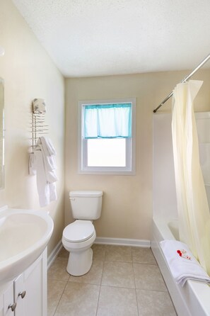 Free toiletries, towels, soap, toilet paper