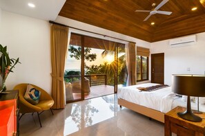 4 Schlafzimmer, Zimmersafe, Bügeleisen/Bügelbrett, Reisekinderbett