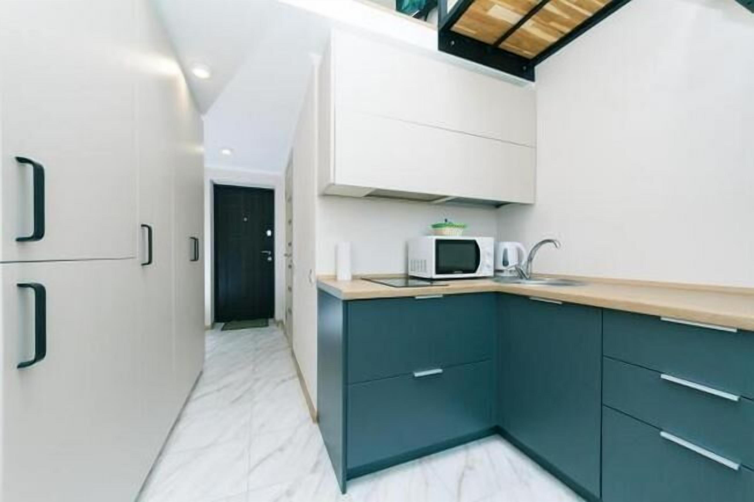 Appartement (Duplex) | Cuisine privée | Réfrigérateur, micro-ondes, plaque de cuisson, bouilloire électrique