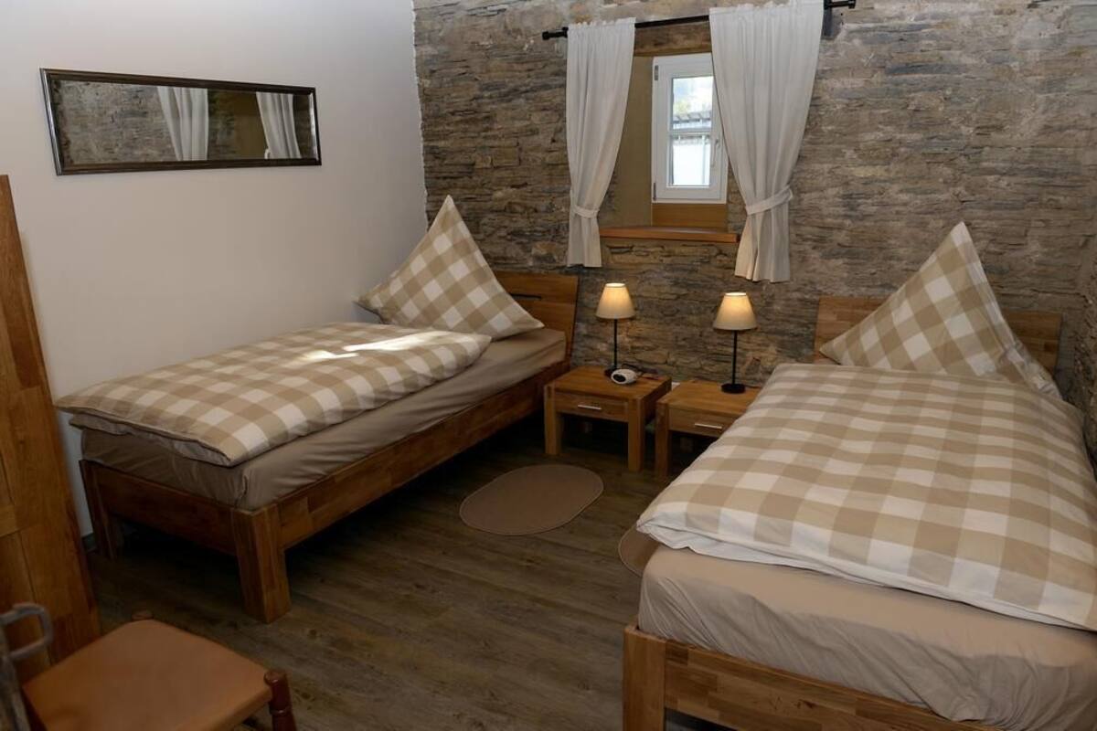 Apartment, 2 Schlafzimmer | 1 Schlafzimmer, Schreibtisch, kostenloses WLAN, Bettwäsche