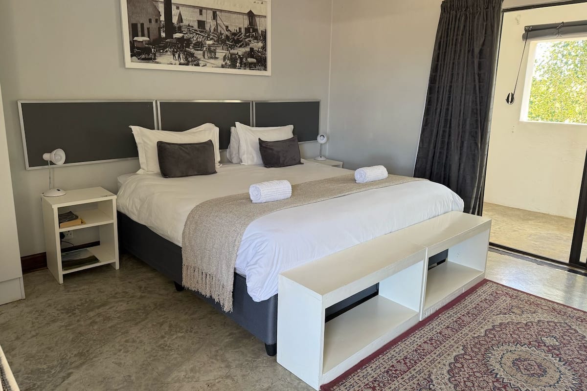 Chambre double (King) | Rideaux d’obscurcissement, fer et planche à repasser