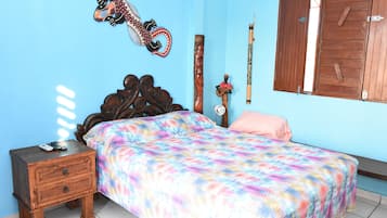 1 bedroom, internet, bed sheets