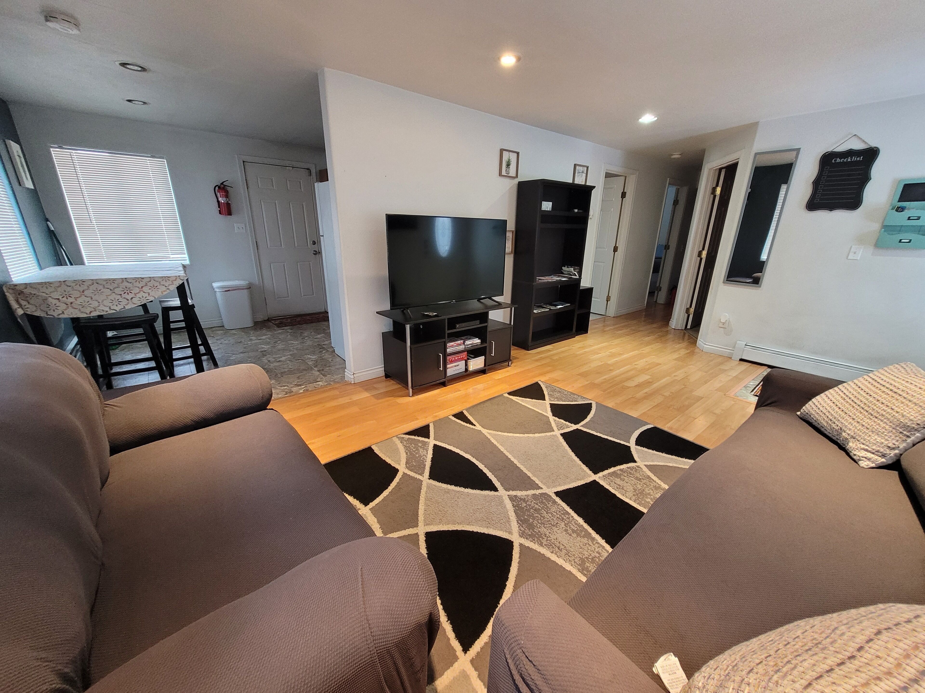 Smart TV, DVD player