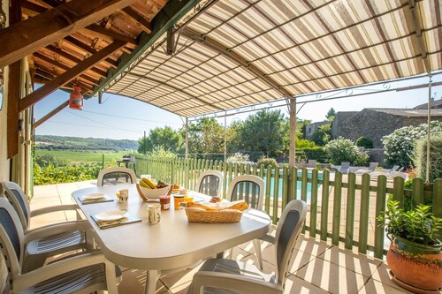 Spacious Villa with stunning views and private pool ~ 3 beds, 2 baths, sleeps 7