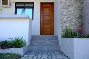 Property entrance - Pacific Waves Inn Annex (Baler)