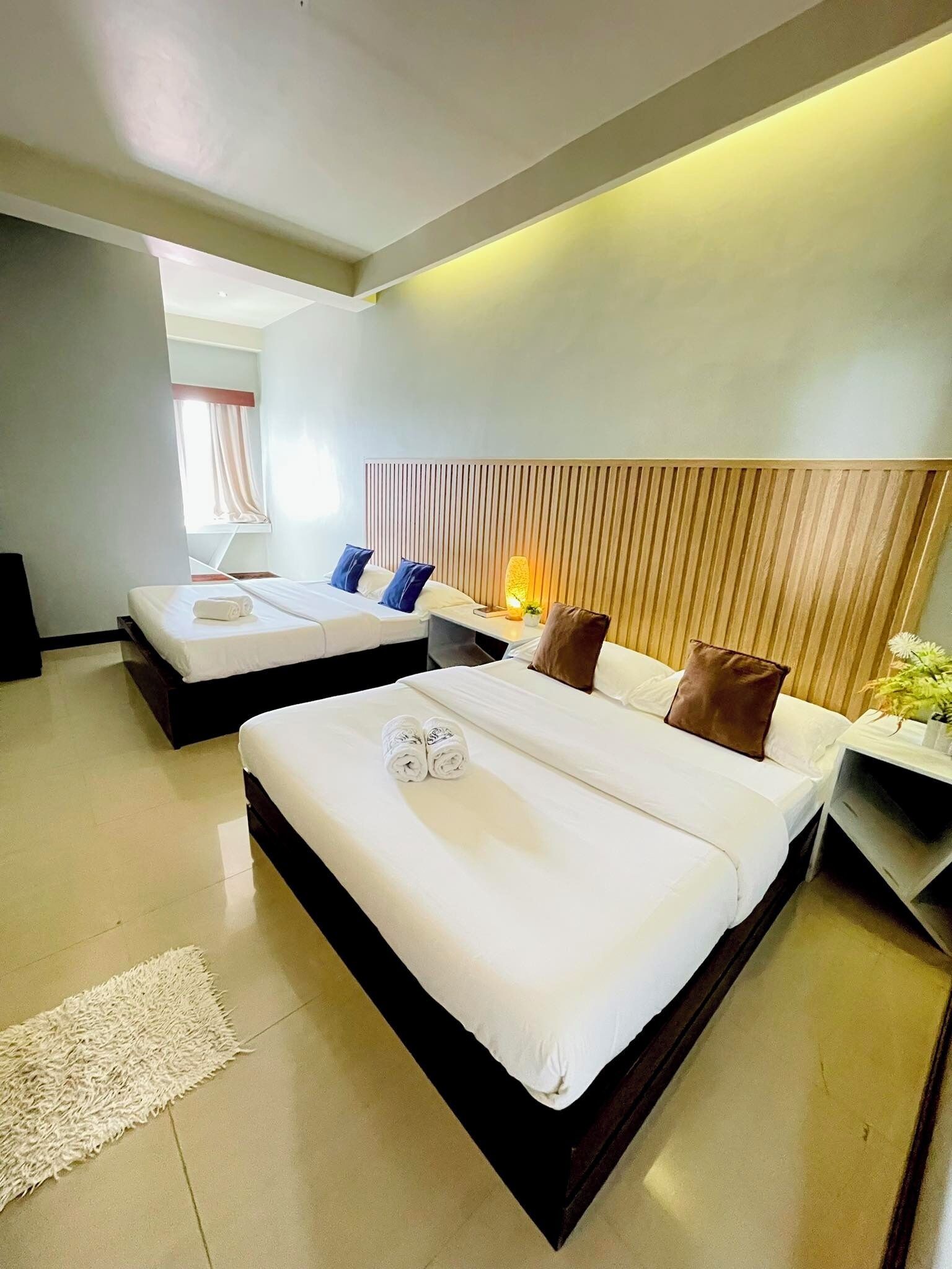 Sierra Madre Deluxe Quadruple Room | Soundproofing, free WiFi, bed sheets