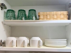 Standard Double Room | Private kitchen | Fridge, microwave, electric kettle, cookware/dishes/utensils - Cross Bridge Ikebukuro (Tokyo)