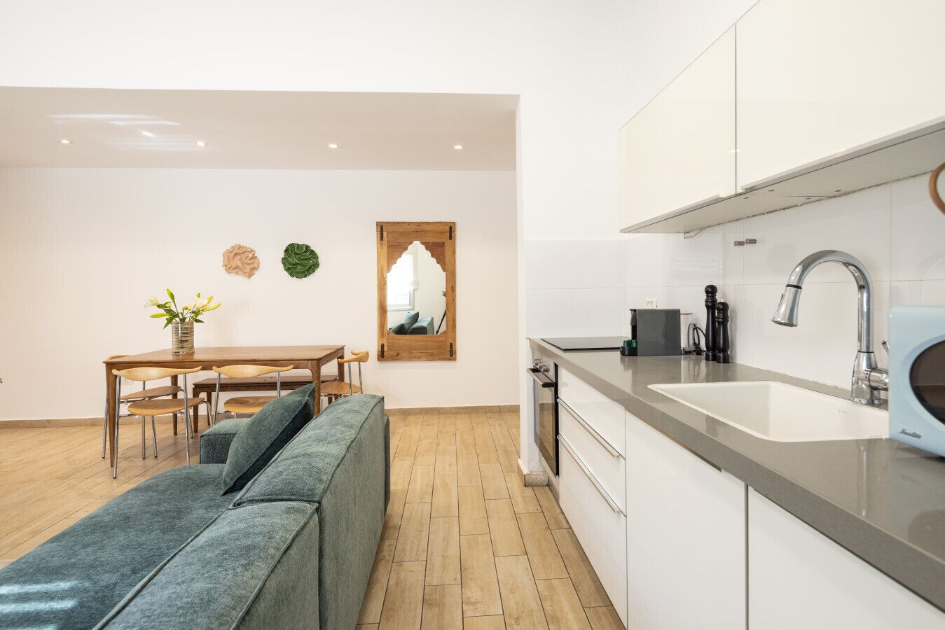 Appartamento, 3 camere da letto, balcone, vista città | Interni