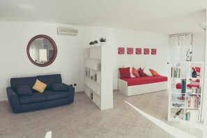Lobby sitting area - Resilience B&B (Termoli)