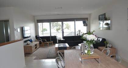 Waterview- Stoneleigh at Yarra