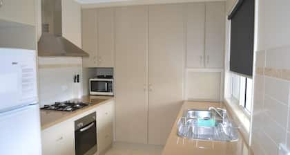 Waterview - 2 Doc Crt