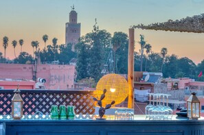 Breakfast, lunch and dinner served - Riad Art & Emotions Boutique Hotel & Spa (Marrakech)