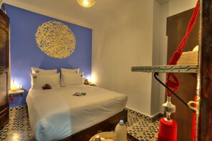 In-room safe, individually decorated, travel crib, free WiFi - Riad Art & Emotions Boutique Hotel & Spa (Marrakech)