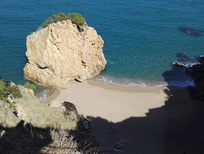 Beach nearby, sun loungers