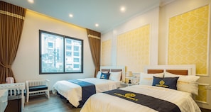 Deluxe Double Room, 2 Queen Beds | Minibar, in-room safe, free WiFi