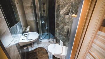 Double Room | Bathroom | Shower, towels, toilet paper