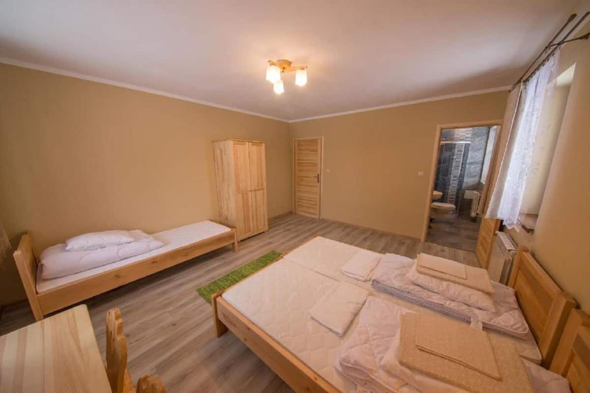 Wifi gratis y ropa de cama