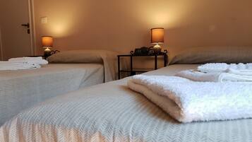 Ropa de cama de alta calidad, edredón y camas con pillow-top
