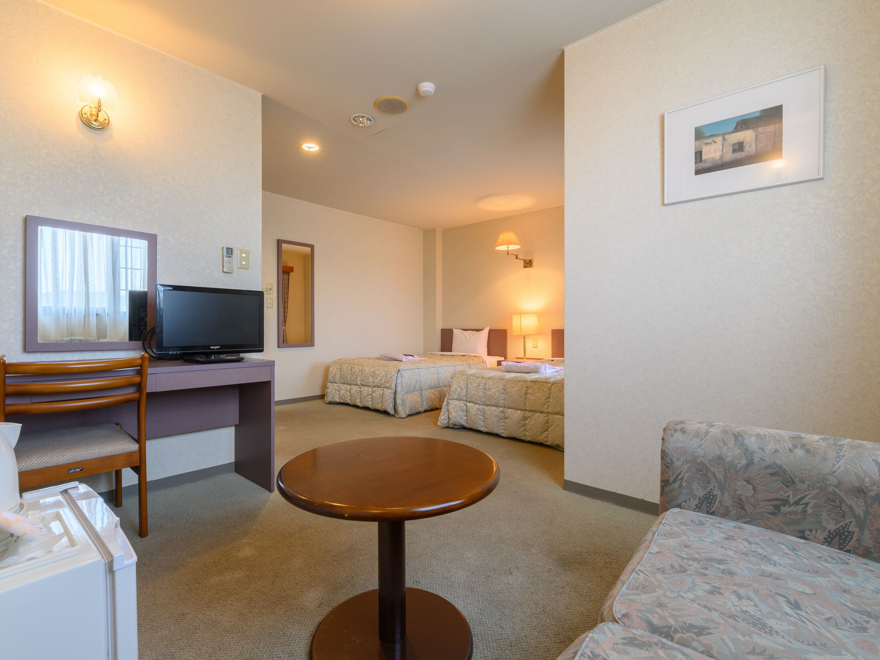 twin room, smoking | desk, free wifi, bed sheets