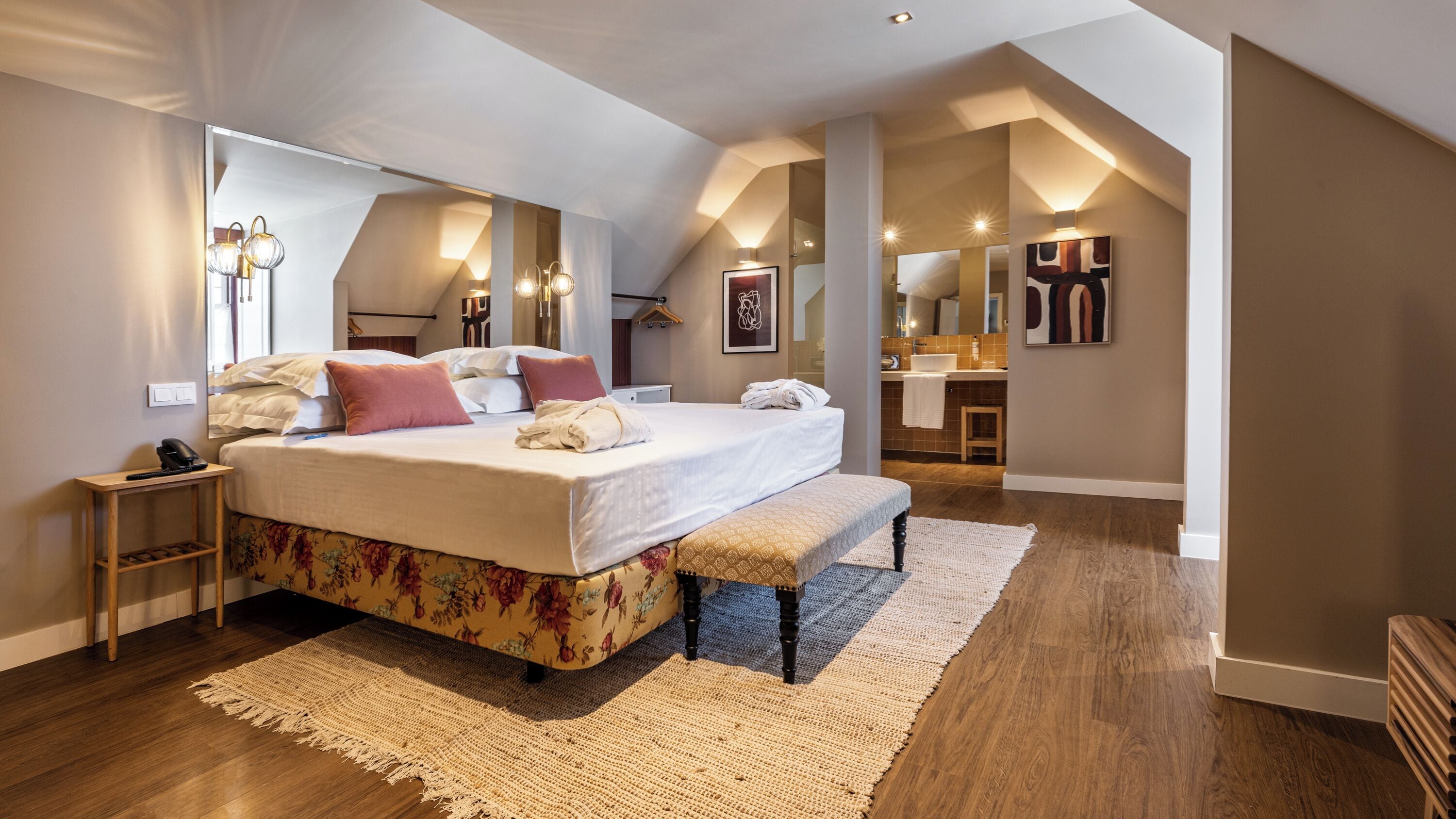 1 bedroom, minibar, in-room safe, laptop workspace