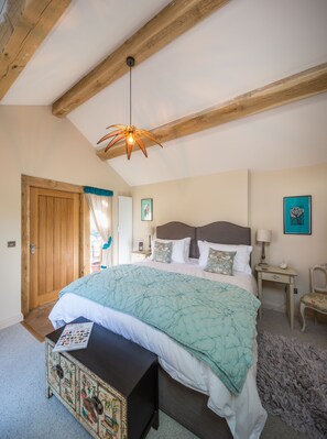 Comfort Double or Twin Room | Egyptian cotton sheets, premium bedding, pillowtop beds