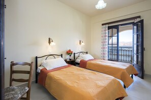 Free WiFi, bed sheets - Dimitrios Apartments (Corfu)