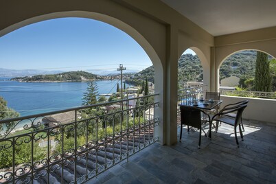 Dimitrios Apartments