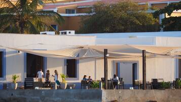 Beach bar
