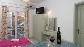 Wifi gratis y ropa de cama