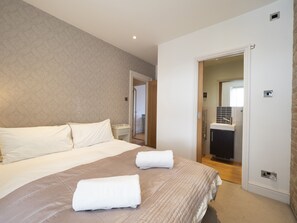 2 bedrooms, free WiFi