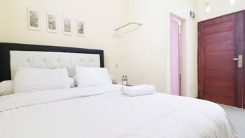 Superior Room | WiFi (free), bed sheets
