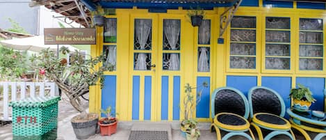 Ngoại thất