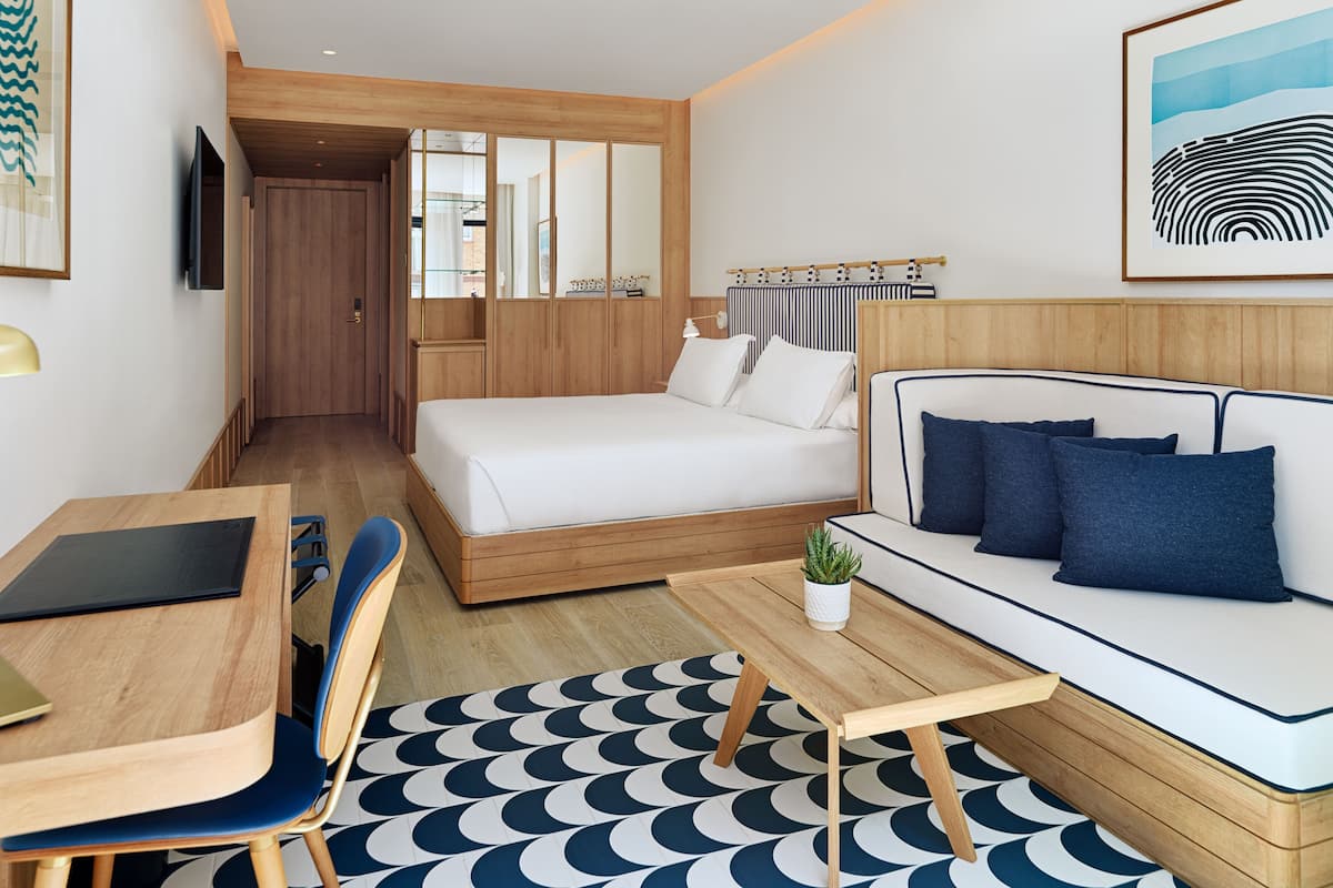 1 bedroom, minibar, in-room safe, laptop workspace