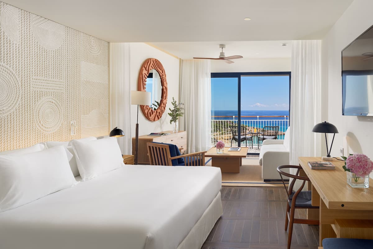 Beach/ocean view