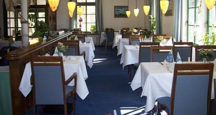 Pension und Schänke Lenzer Krug